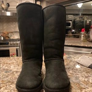 Ugg boots size 10